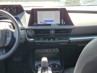 2023 Toyota Prius LE