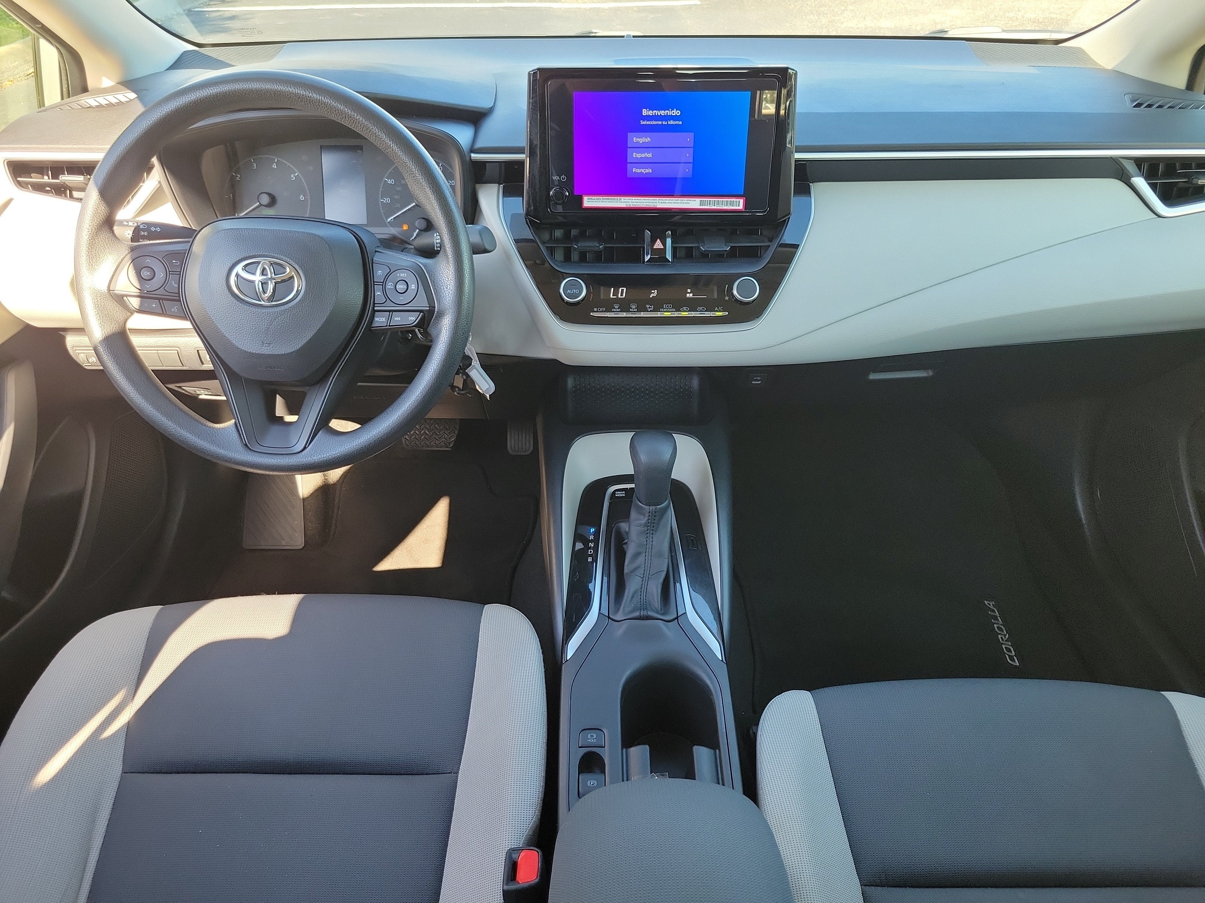 2025 Toyota Corolla Hybrid LE