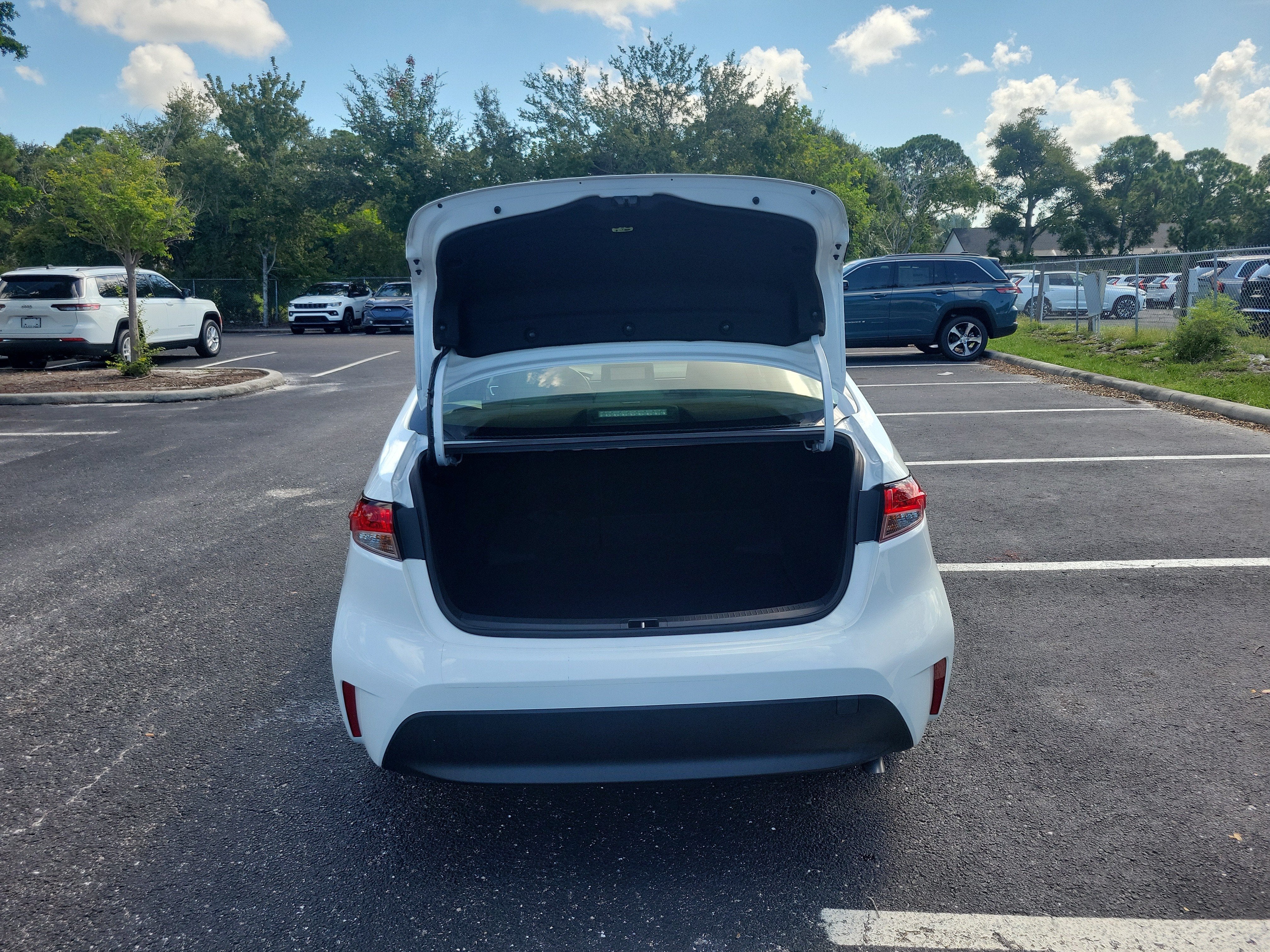2023 Toyota Corolla Hybrid LE
