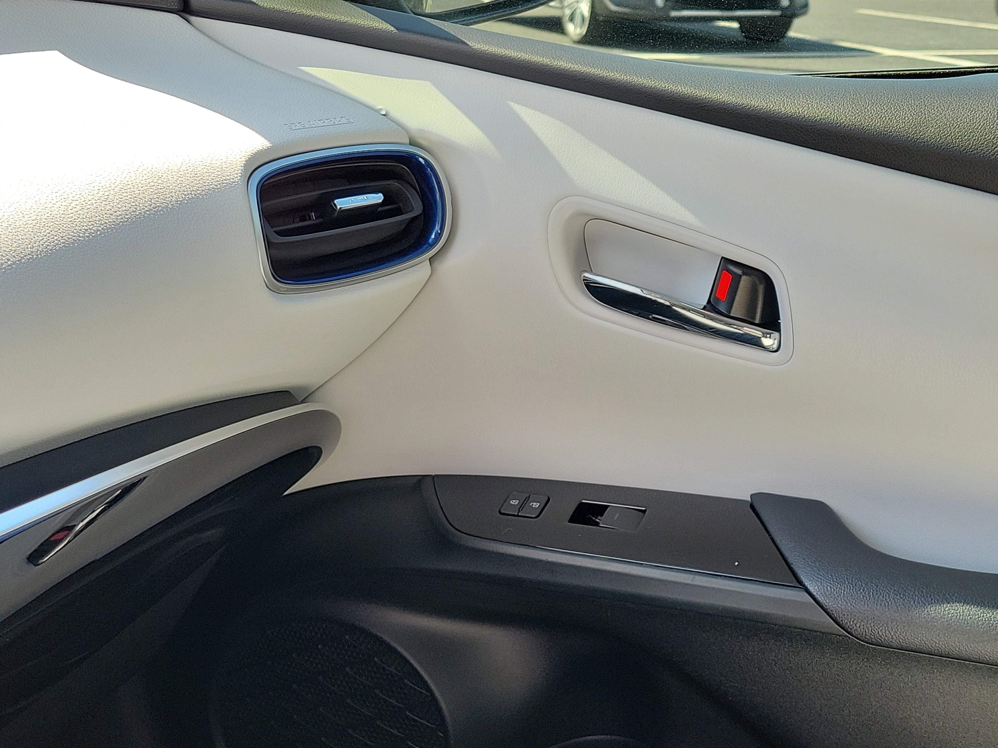 2022 Toyota Prius Limited