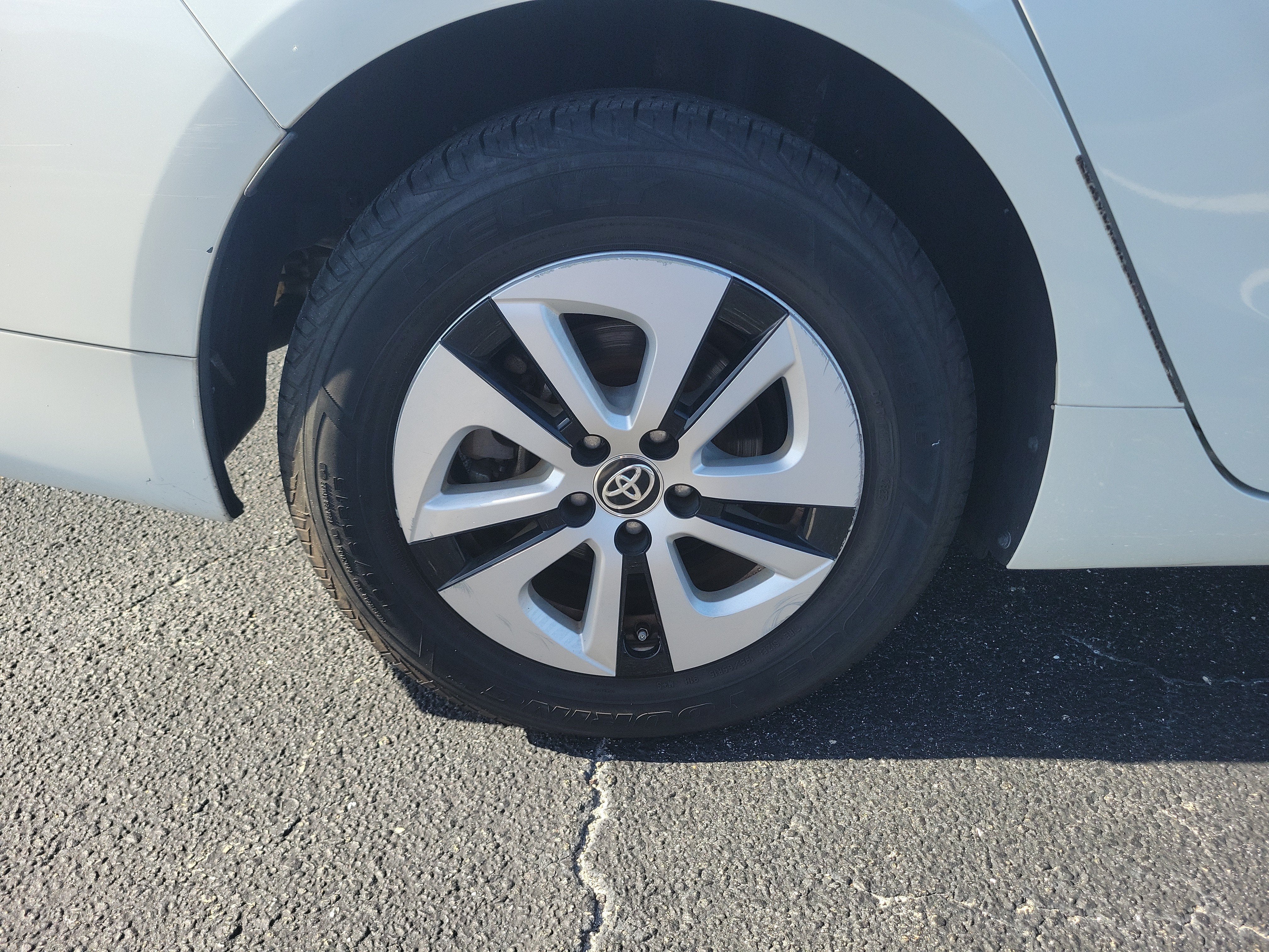 2016 Toyota Prius Two Eco