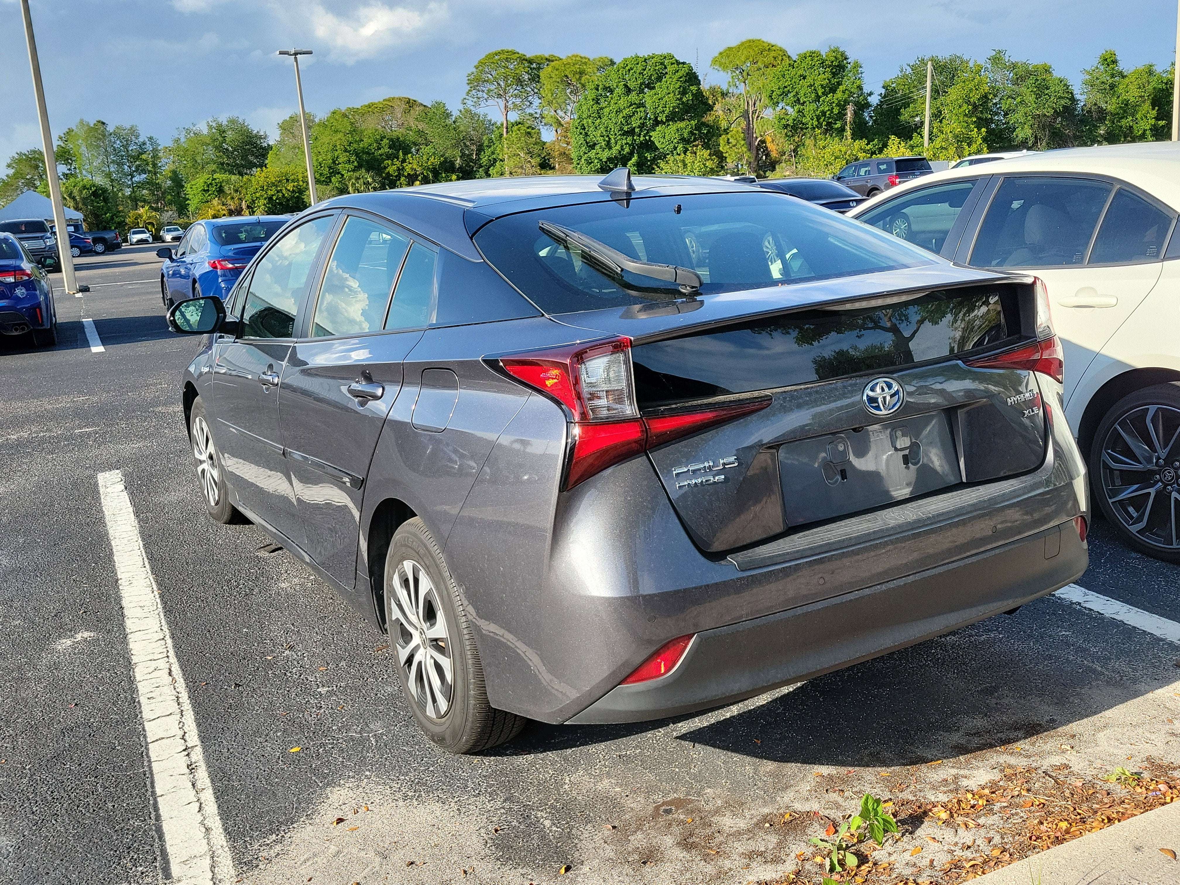 2019 Toyota Prius LE AWD-e