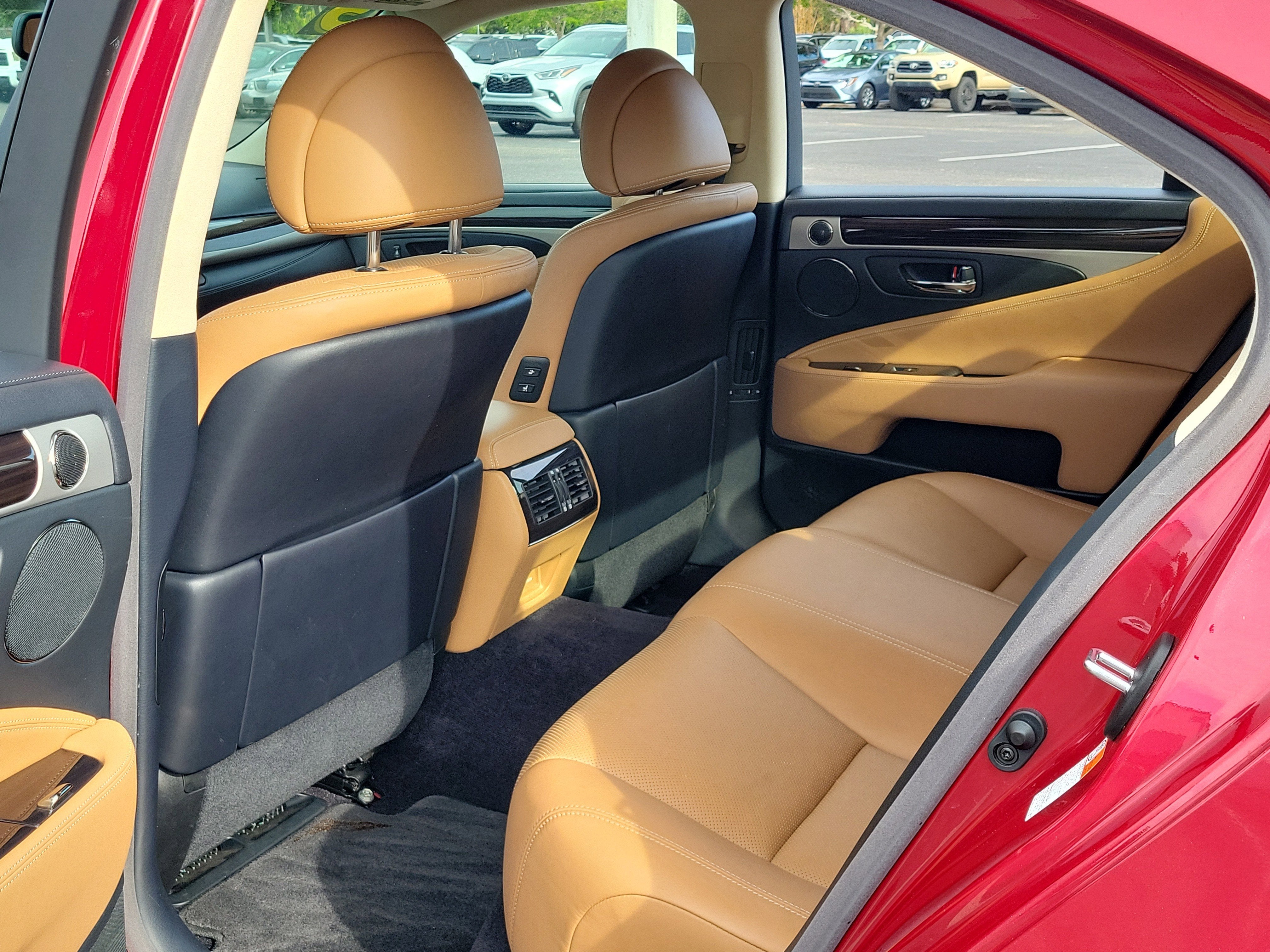2015 Lexus LS 460