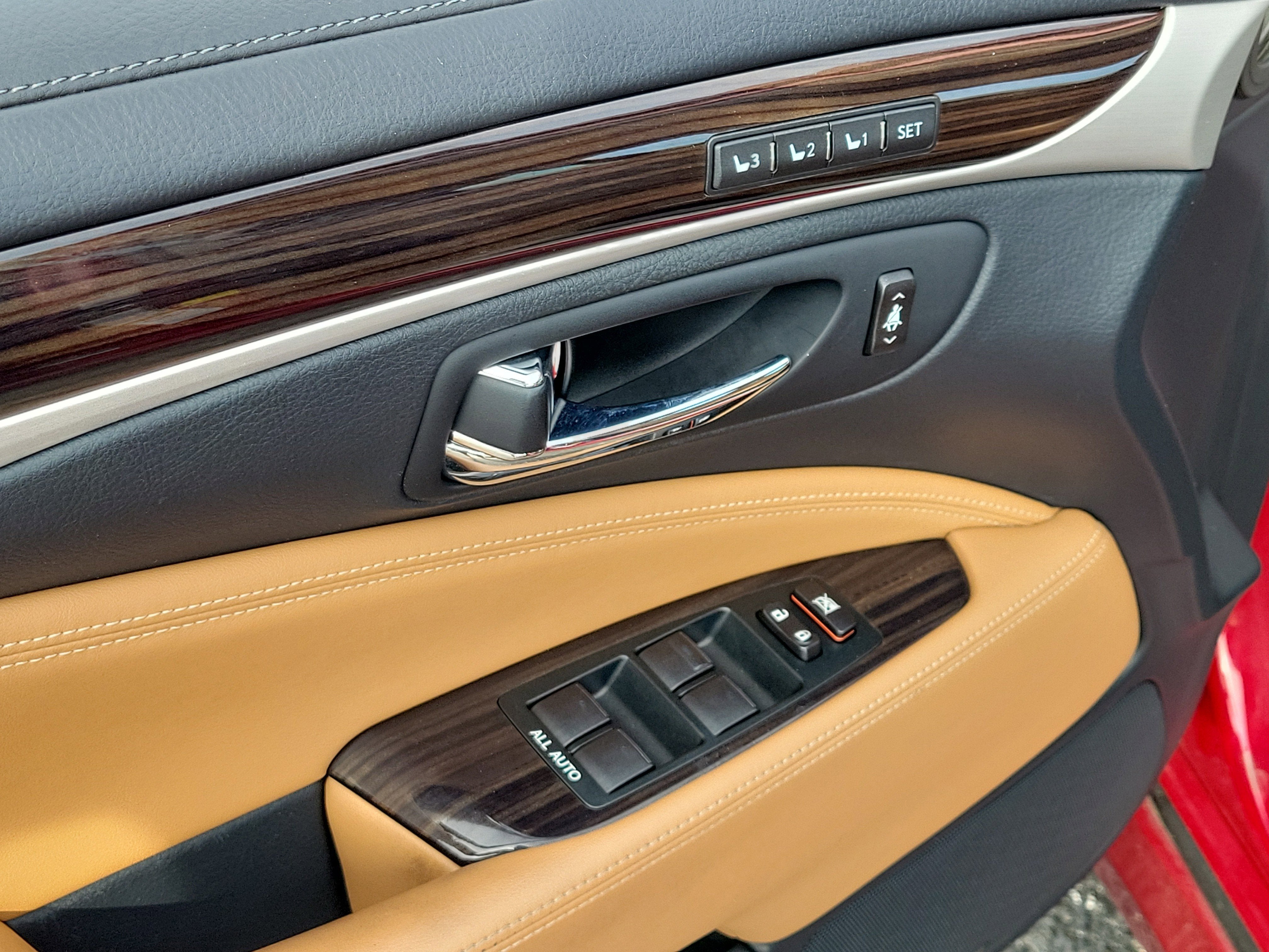 2015 Lexus LS 460
