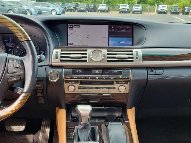 2015 Lexus LS 460
