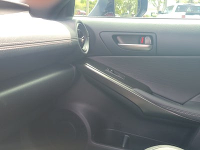 2023 Lexus IS 300
