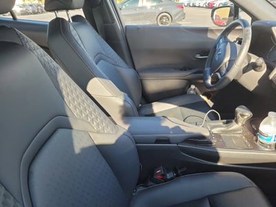 2022 Lexus UX 200 Base