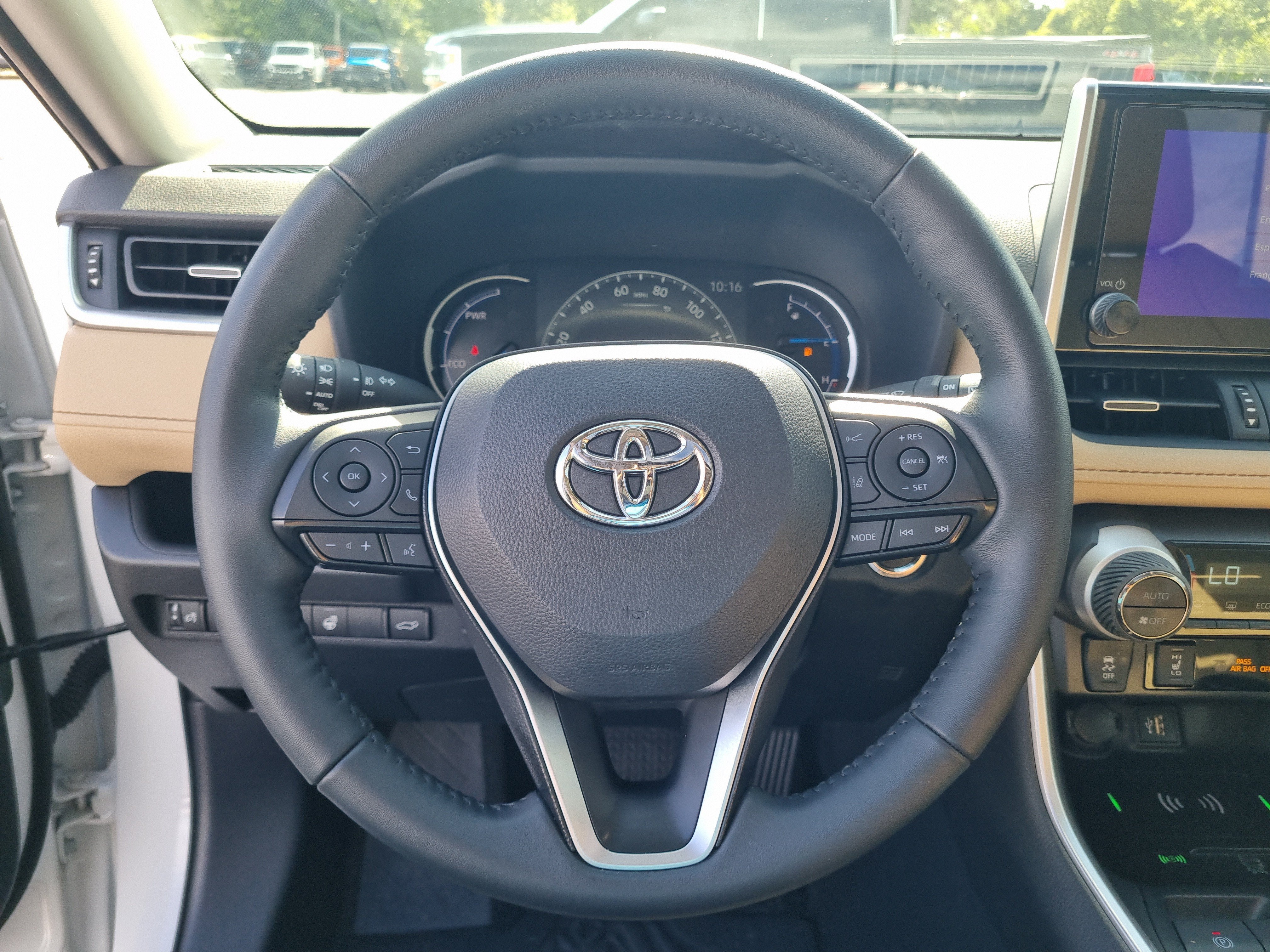 2025 Toyota RAV4 Hybrid XLE Premium