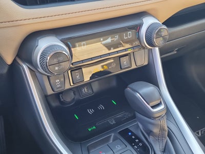 2025 Toyota RAV4 Hybrid XLE Premium