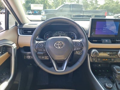 2025 Toyota RAV4 Hybrid XLE Premium