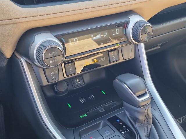 2025 Toyota RAV4 Hybrid XLE Premium