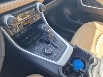 2025 Toyota RAV4 Hybrid XLE Premium