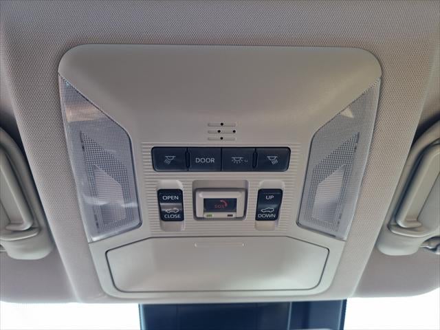 2025 Toyota RAV4 Hybrid XLE Premium