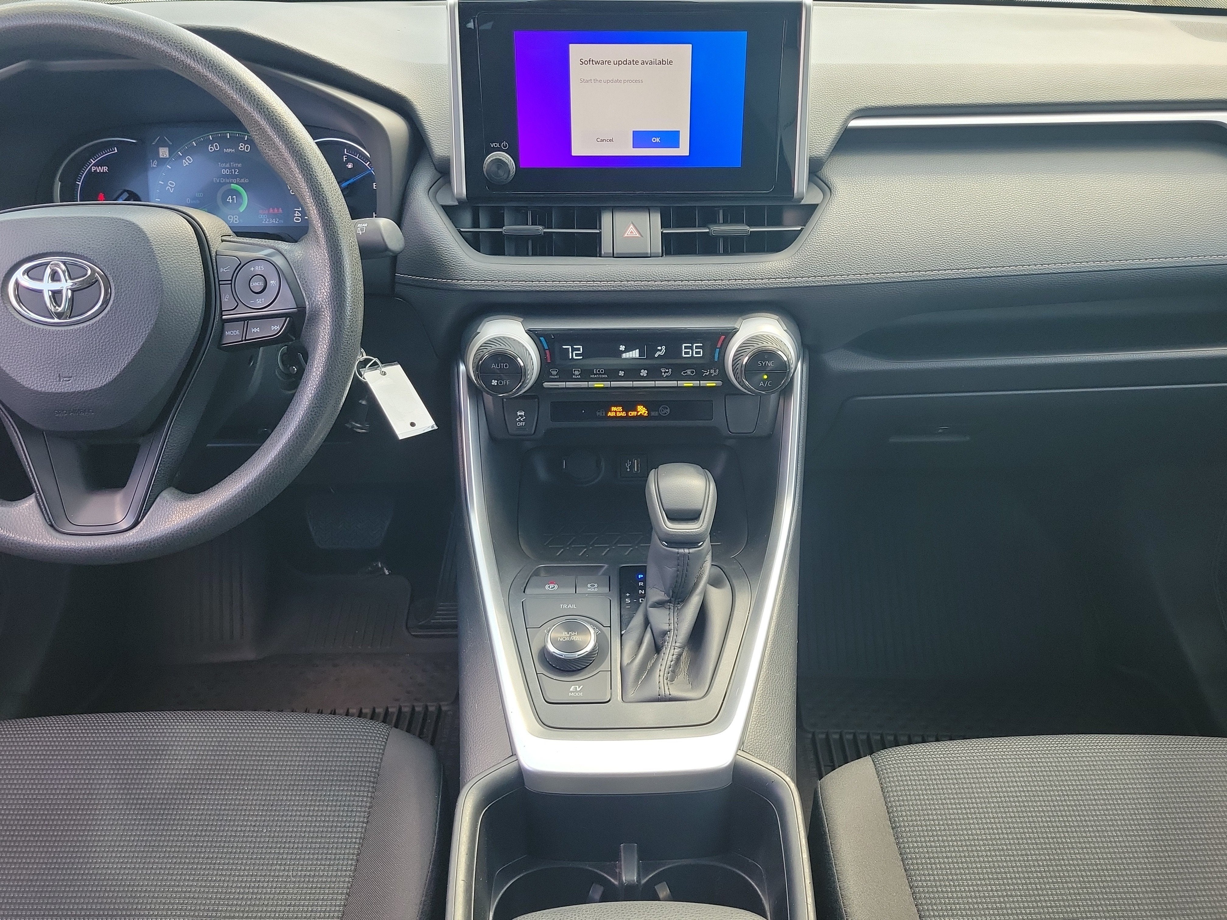 2023 Toyota RAV4 Hybrid LE