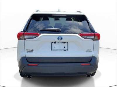2024 Toyota RAV4 Hybrid XLE