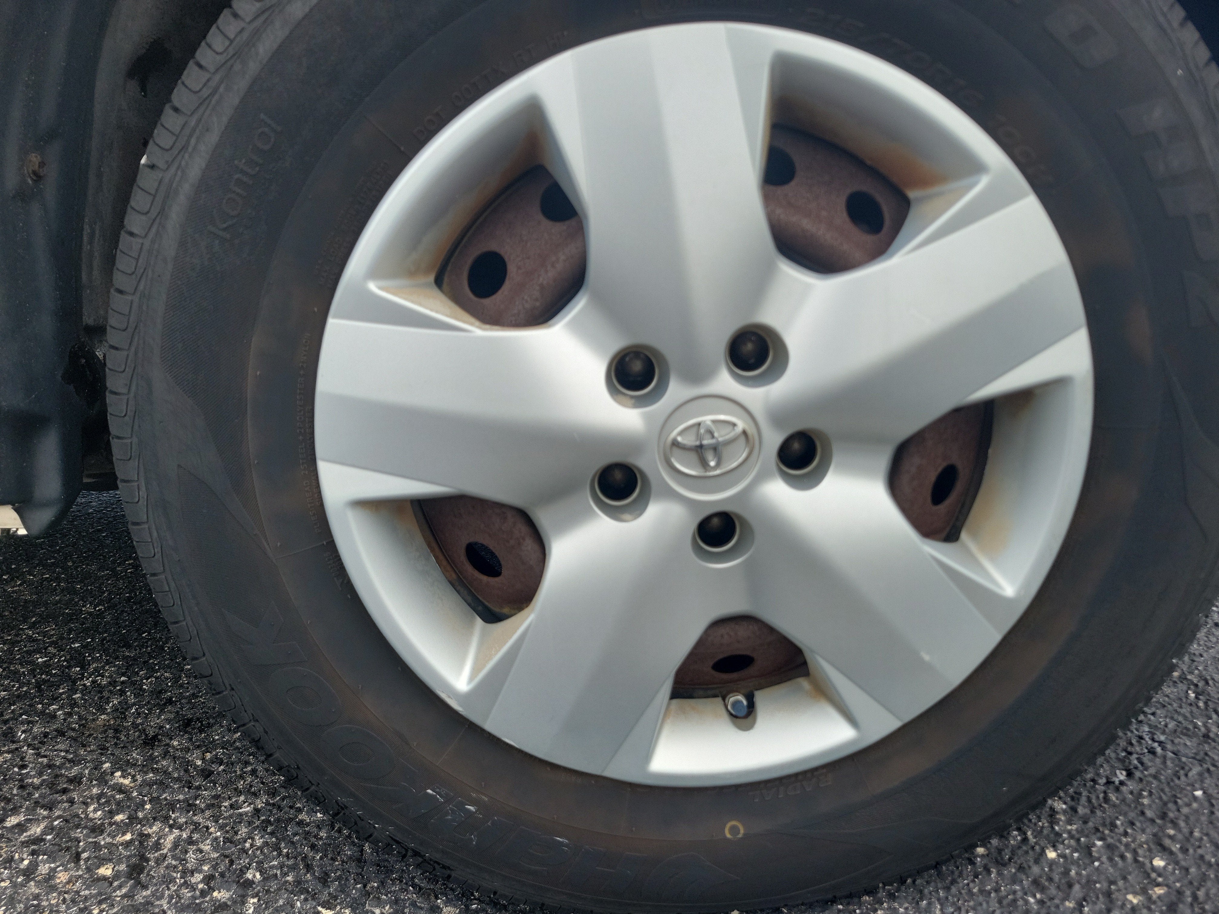 2007 Toyota RAV4 2WD 4dr 4-cyl (Natl)