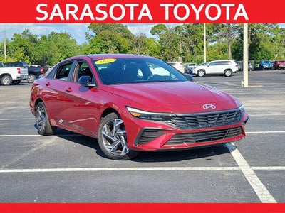 2025 Hyundai Elantra SEL Sport