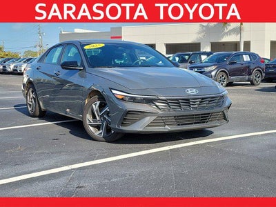 2025 Hyundai Elantra SEL Sport