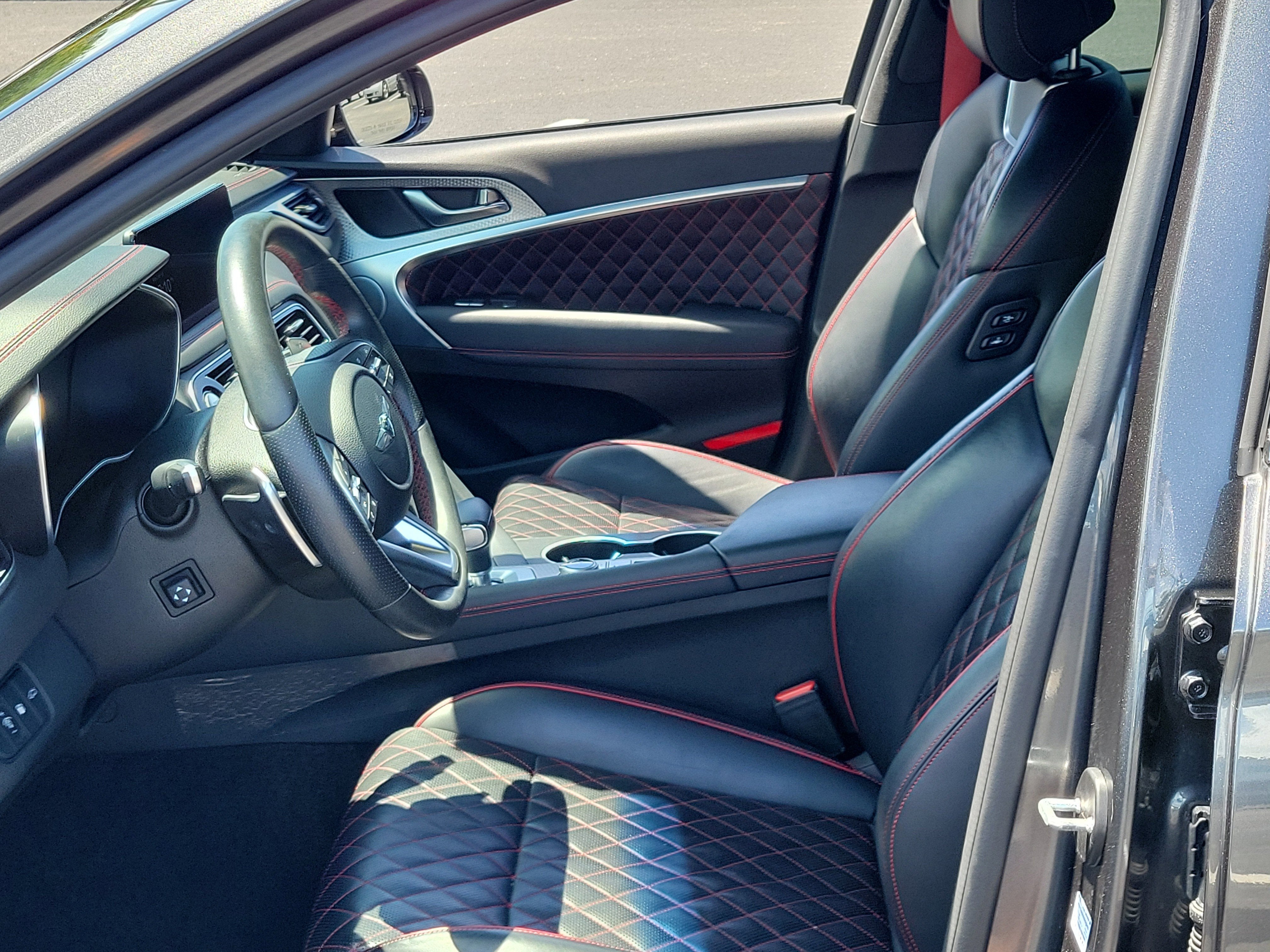 2022 Genesis G70 3.3T