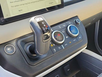 2024 Land Rover Defender 110 S