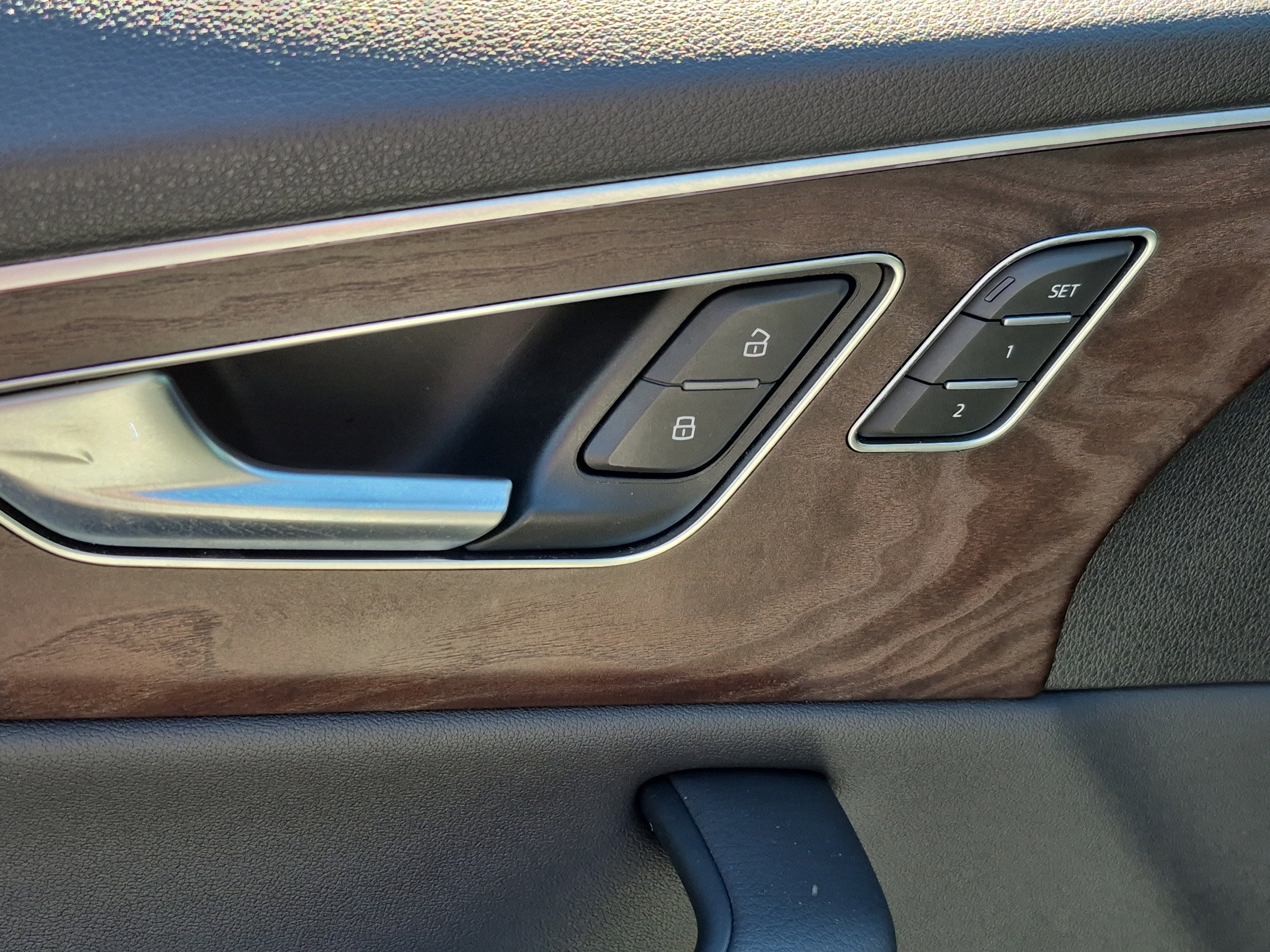 2020 Audi Q8 55 Premium Plus