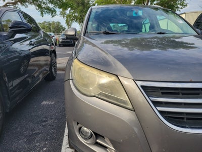 2009 Volkswagen Tiguan S