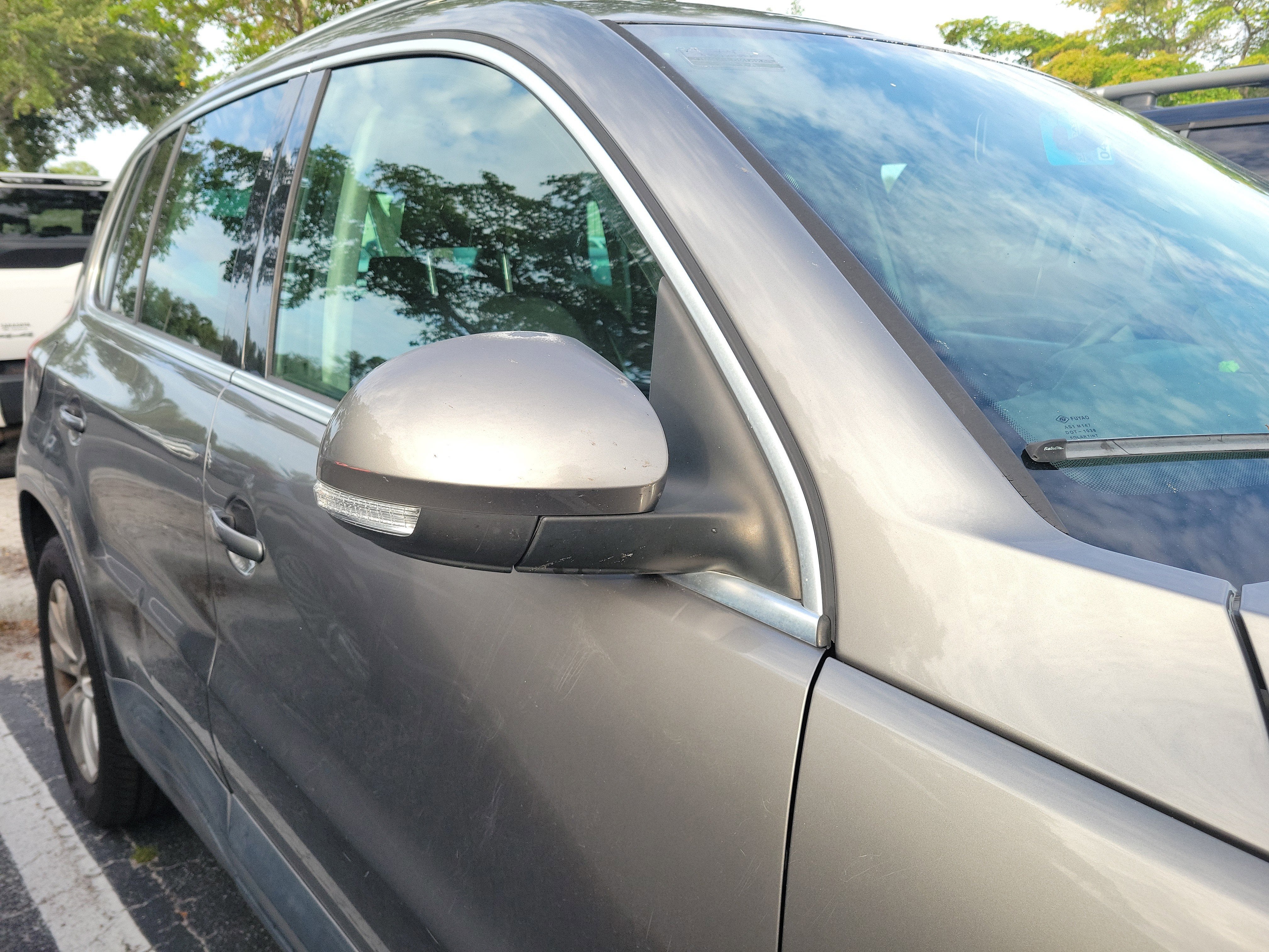 2009 Volkswagen Tiguan S