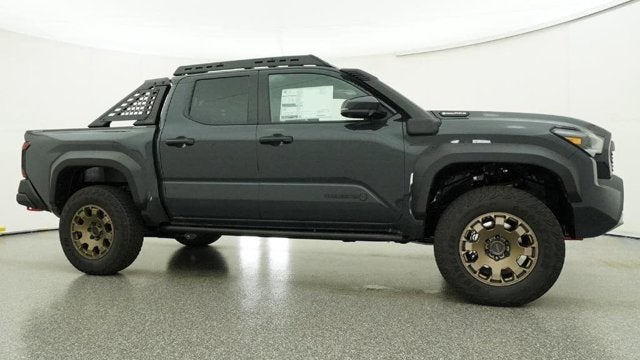 2026 Toyota Tacoma i-FORCE MAX Tacoma Trailhunter