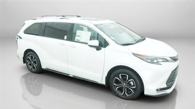 2026 Toyota Sienna Platinum