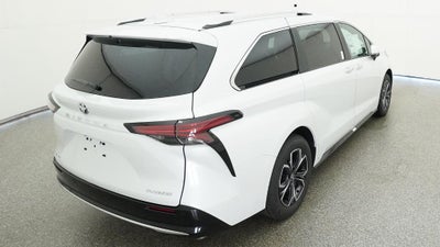 2026 Toyota Sienna Platinum