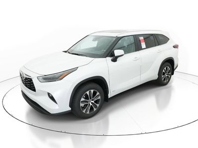 2026 Toyota Highlander Hybrid XLE