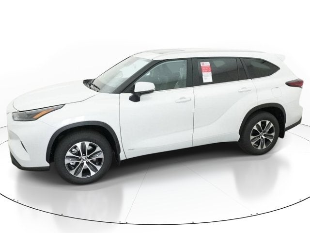 2026 Toyota Highlander Hybrid XLE