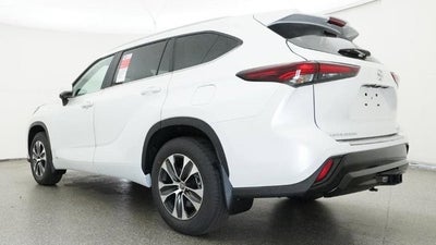 2026 Toyota Highlander Hybrid XLE