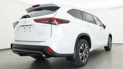 2026 Toyota Highlander Hybrid XLE