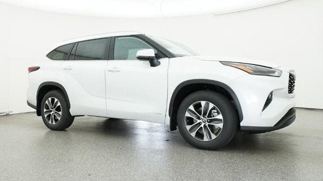 2026 Toyota Highlander Hybrid XLE