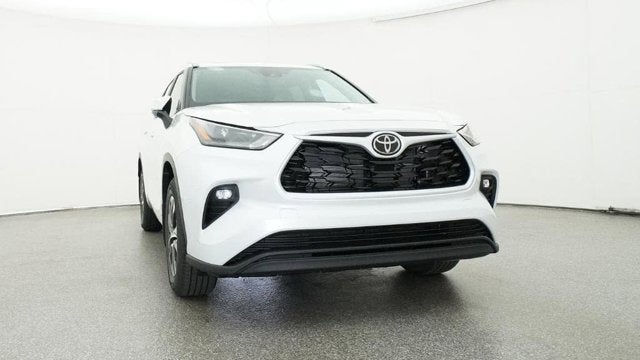 2026 Toyota Highlander Hybrid XLE