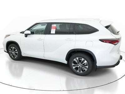 2026 Toyota Highlander Hybrid XLE