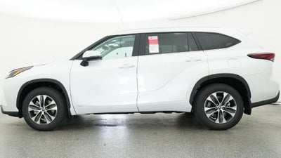2026 Toyota Highlander Hybrid XLE