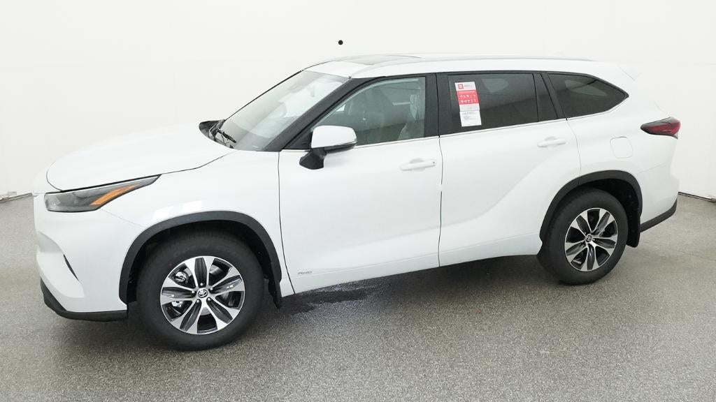 2026 Toyota Highlander Hybrid XLE