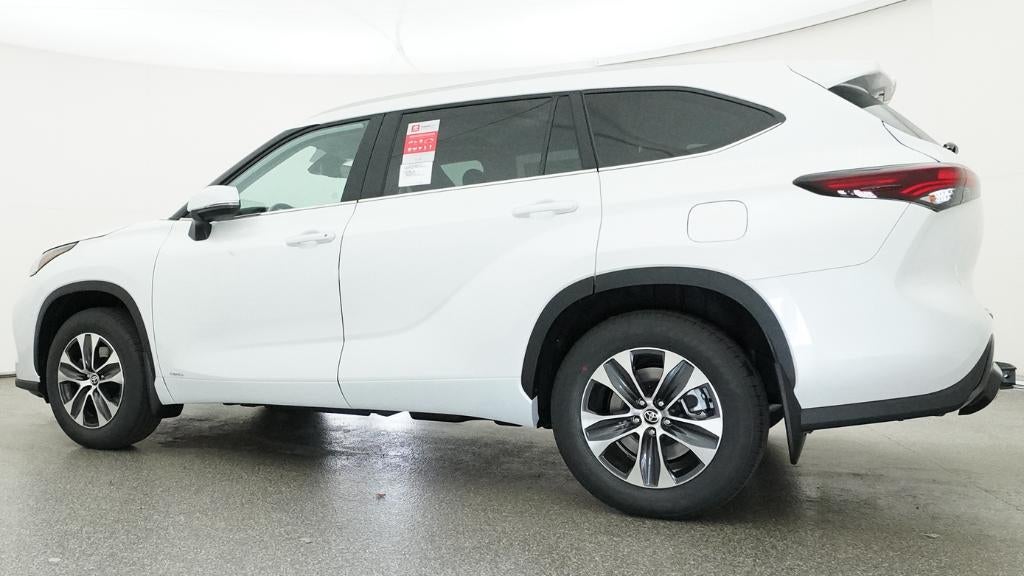2026 Toyota Highlander Hybrid XLE