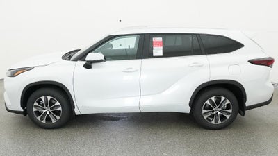 2026 Toyota Highlander Hybrid XLE