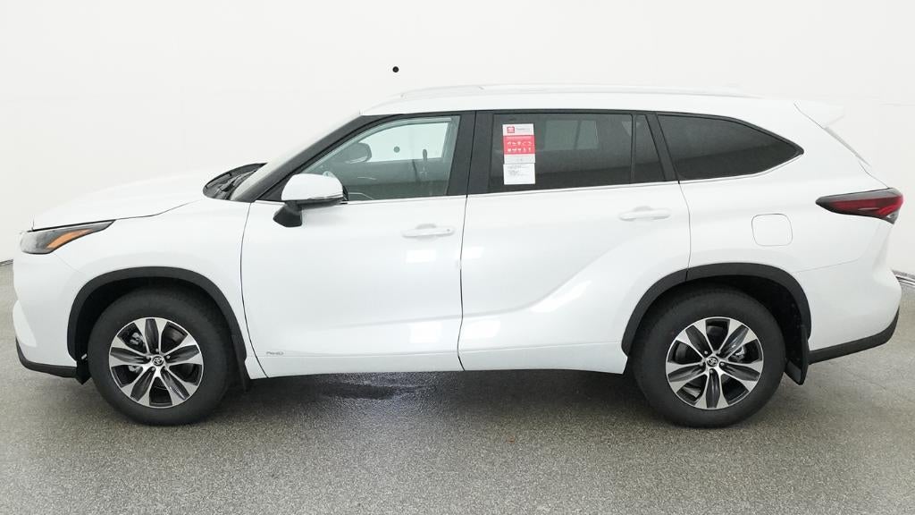2026 Toyota Highlander Hybrid XLE