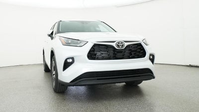 2026 Toyota Highlander Hybrid XLE