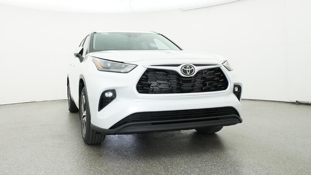 2026 Toyota Highlander Hybrid XLE