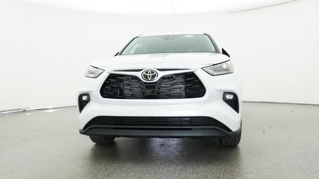2026 Toyota Highlander Hybrid XLE