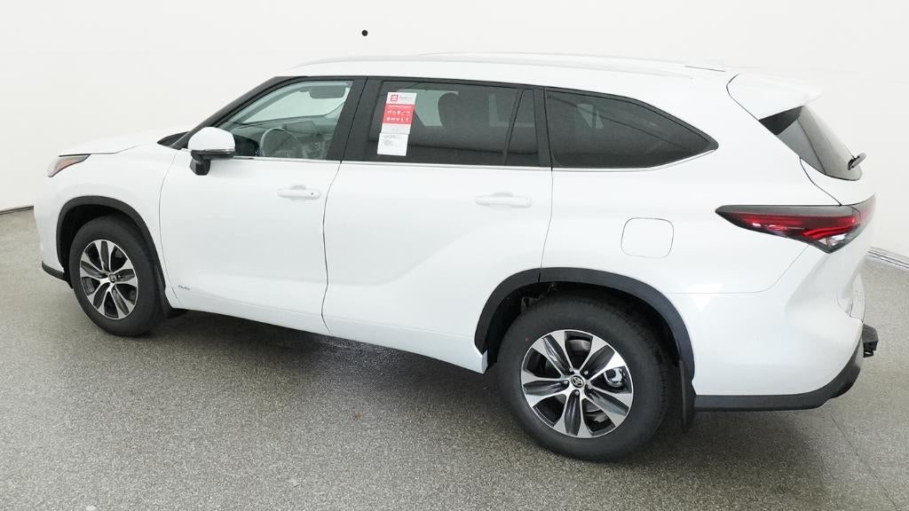 2026 Toyota Highlander Hybrid XLE
