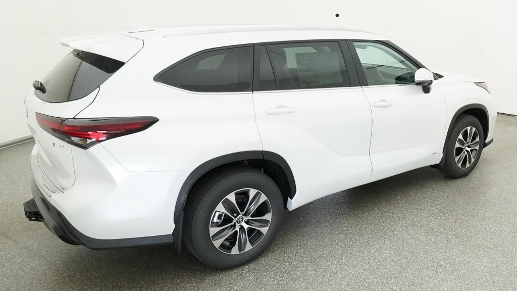 2026 Toyota Highlander Hybrid XLE