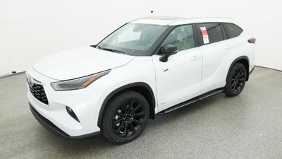 2026 Toyota Highlander Hybrid XLE