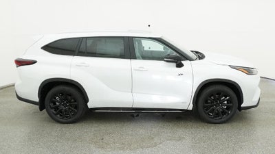 2026 Toyota Highlander Hybrid XLE