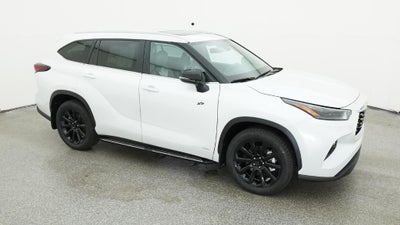2026 Toyota Highlander Hybrid XLE